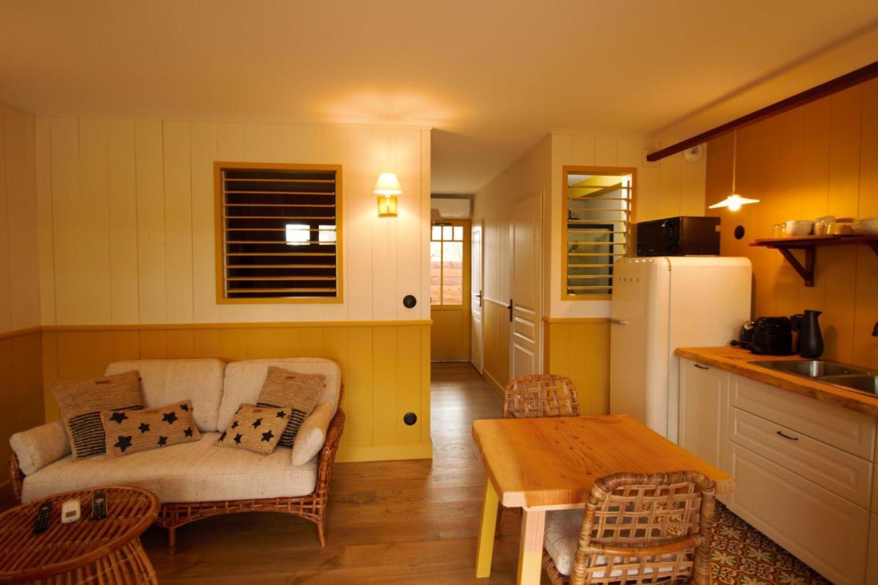 Les Jardins De La Sud Apartment Лаканау Екстериор снимка